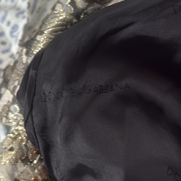 Gorgeous, vintage dolce and Gabbana blazer with gold accent and buttons size XS - Picture 3 of 7